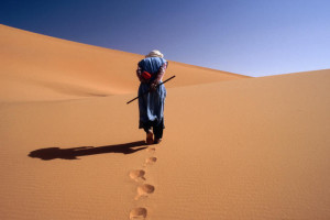 la carga por el desierto